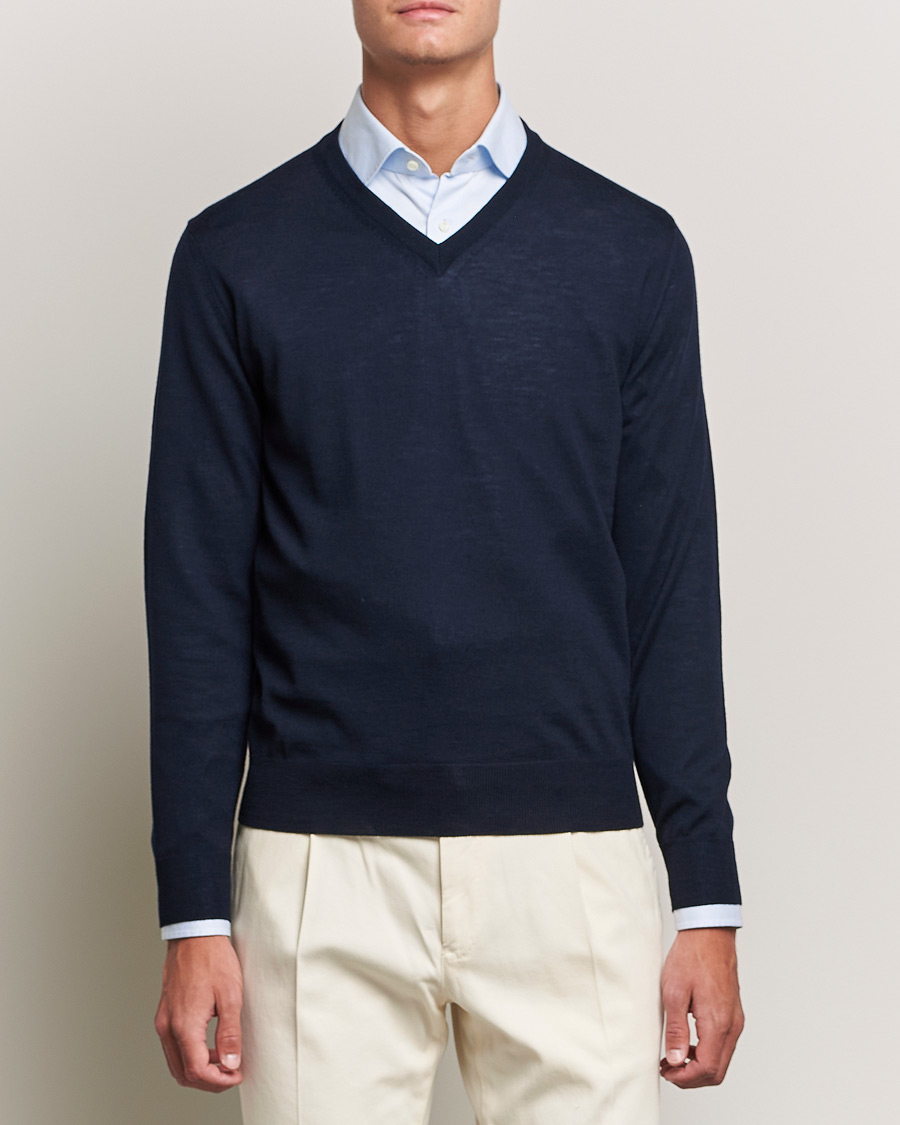 Herre | Pullovers med v-hals | Canali | Merino Wool V-Neck Navy