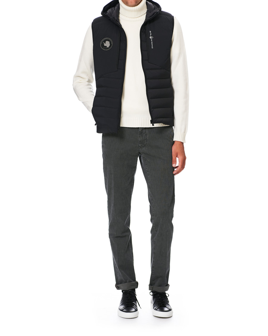 Herre | Jakker | Sail Racing | Antartica Hybrid Hooded Vest Carbon