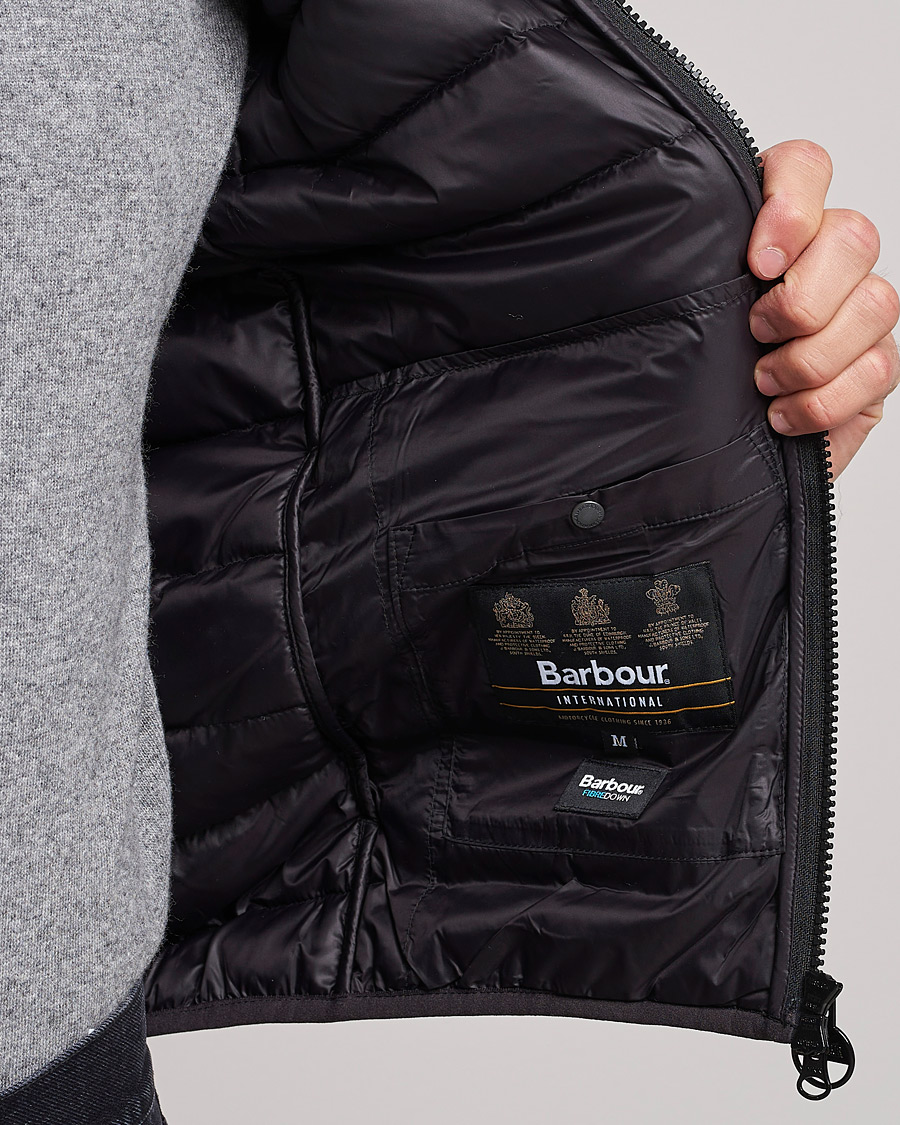 Herre | Veste | Barbour International | Reed Quilted Gilet Black