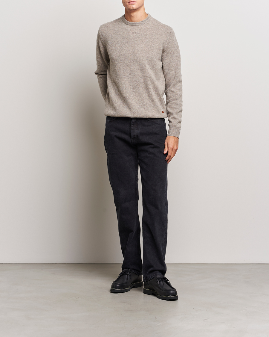 Herre | Trøjer | Barbour Lifestyle | Patch Crew Stone