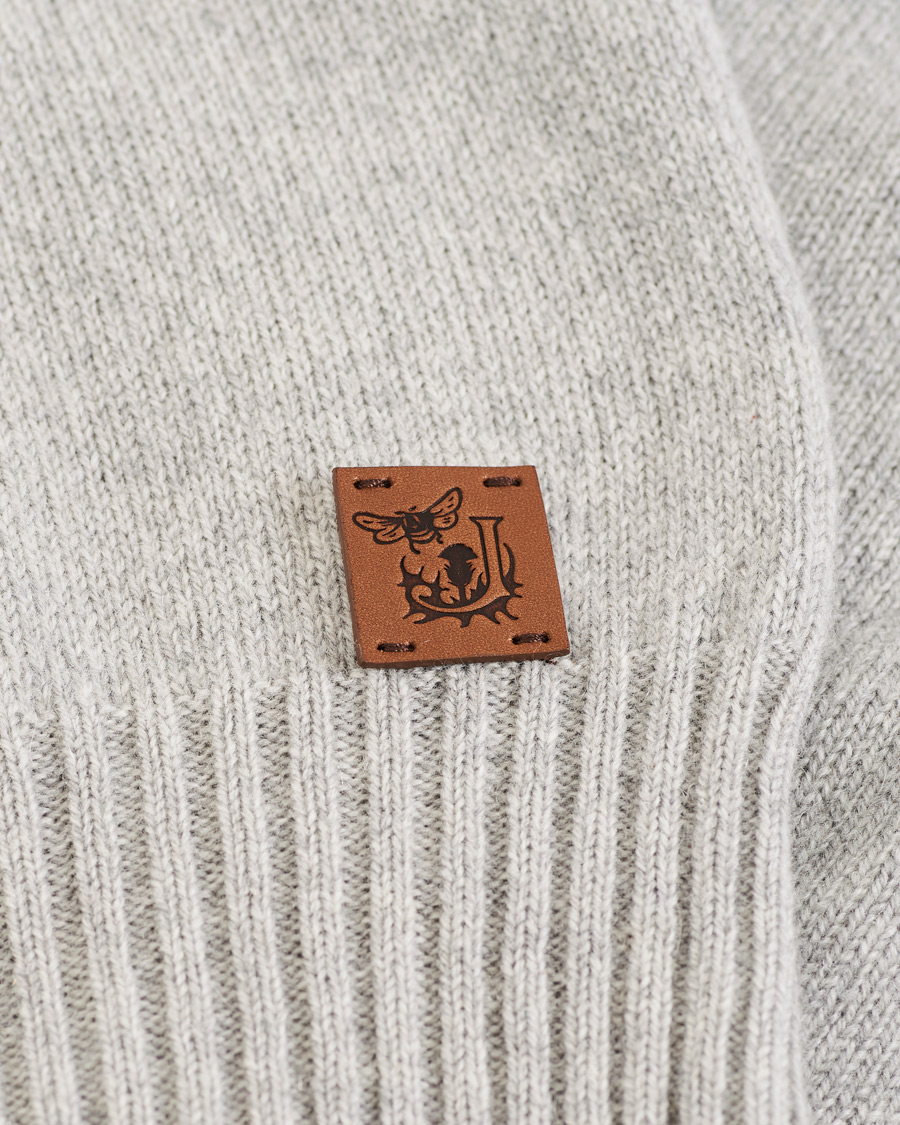 Herre | Trøjer | Johnstons of Elgin | Knitted Wool/Cashmere Raglan Crew Neck Silver Grey