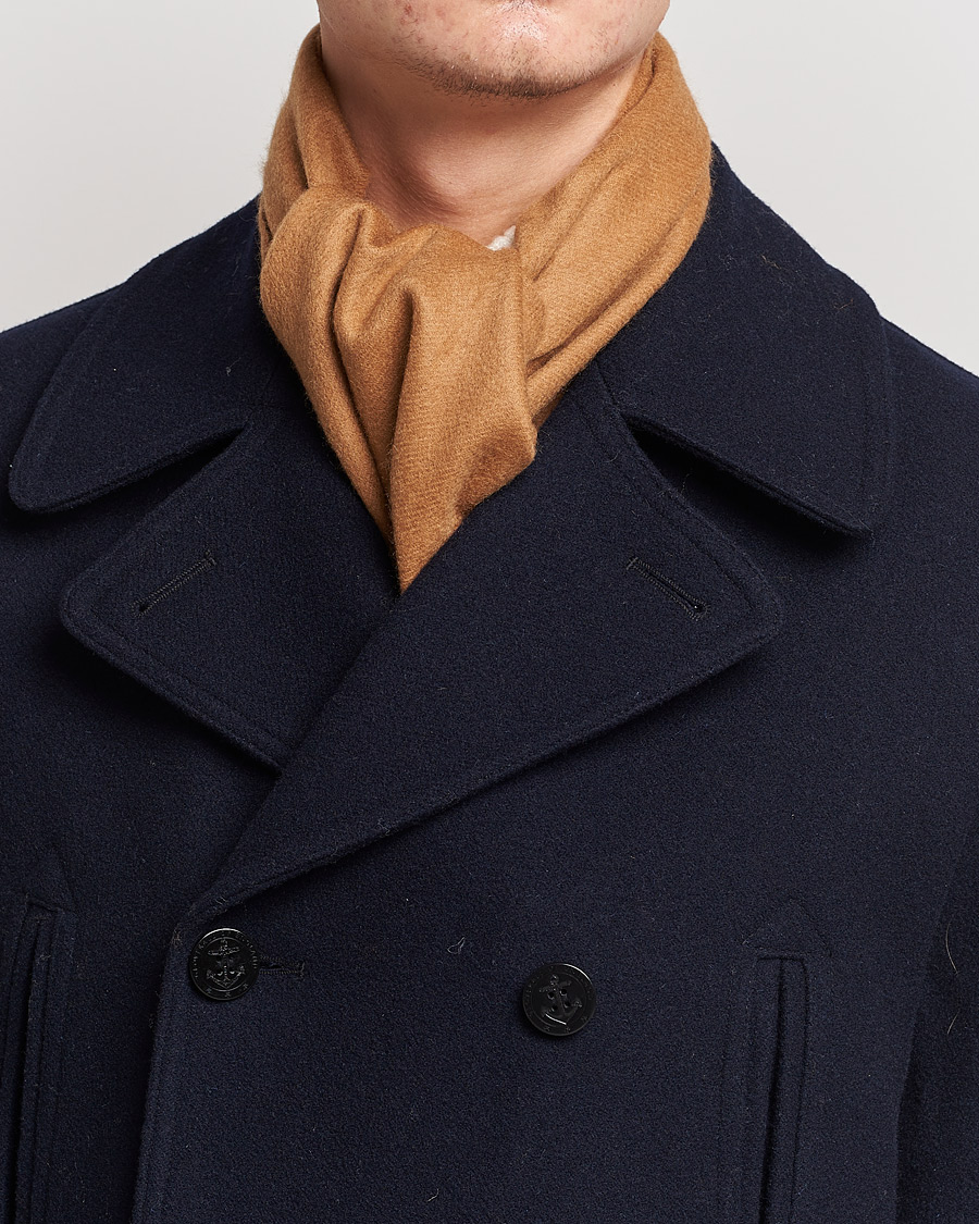 Herre | Johnstons of Elgin Cashmere Scarf Camel | Johnstons of Elgin | Cashmere Scarf Camel