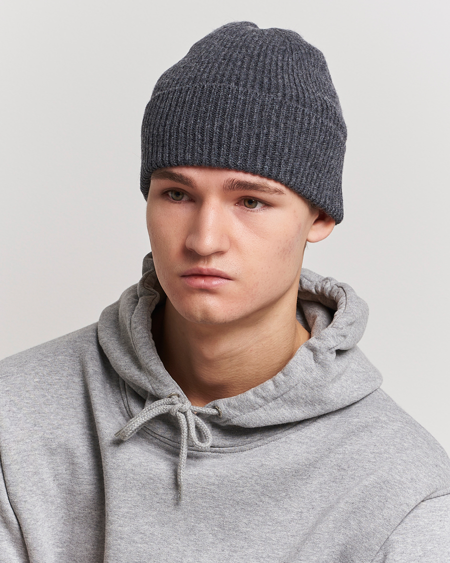 Herre | Varmende tilbehør | Colorful Standard | Merino Wool Beanie Lava Grey