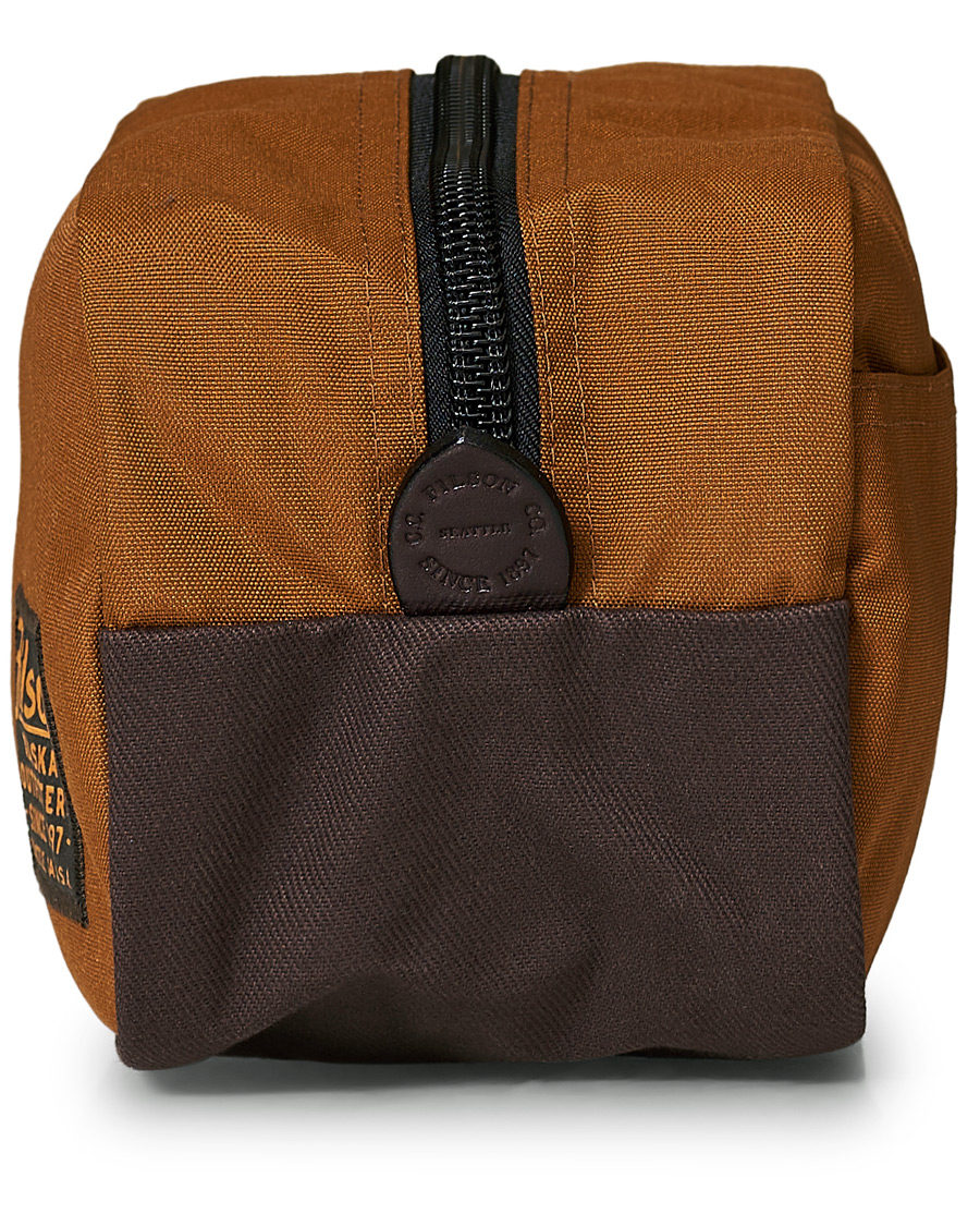 Herre | Filson Nylon Travel Pack Whiskey | Filson | Nylon Travel Pack Whiskey