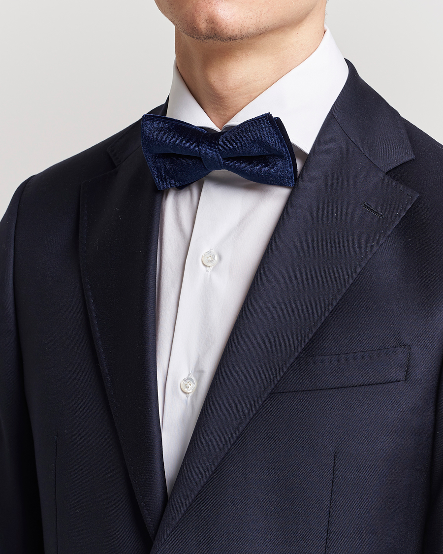 Men | Bow Ties | Amanda Christensen | Velvet Pre Tie Navy