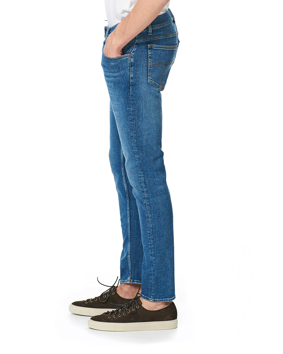 Herre | Jeans | Tiger of Sweden Jeans | Evolve Super Stretch Tide Jeans Light Blue