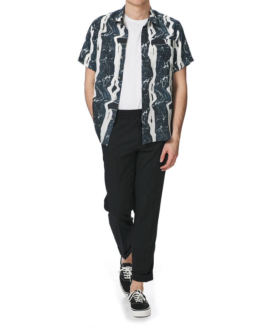 Herre | Skjorter | Tiger of Sweden | Didon Marble Print Short Sleeve Shirt Artwork