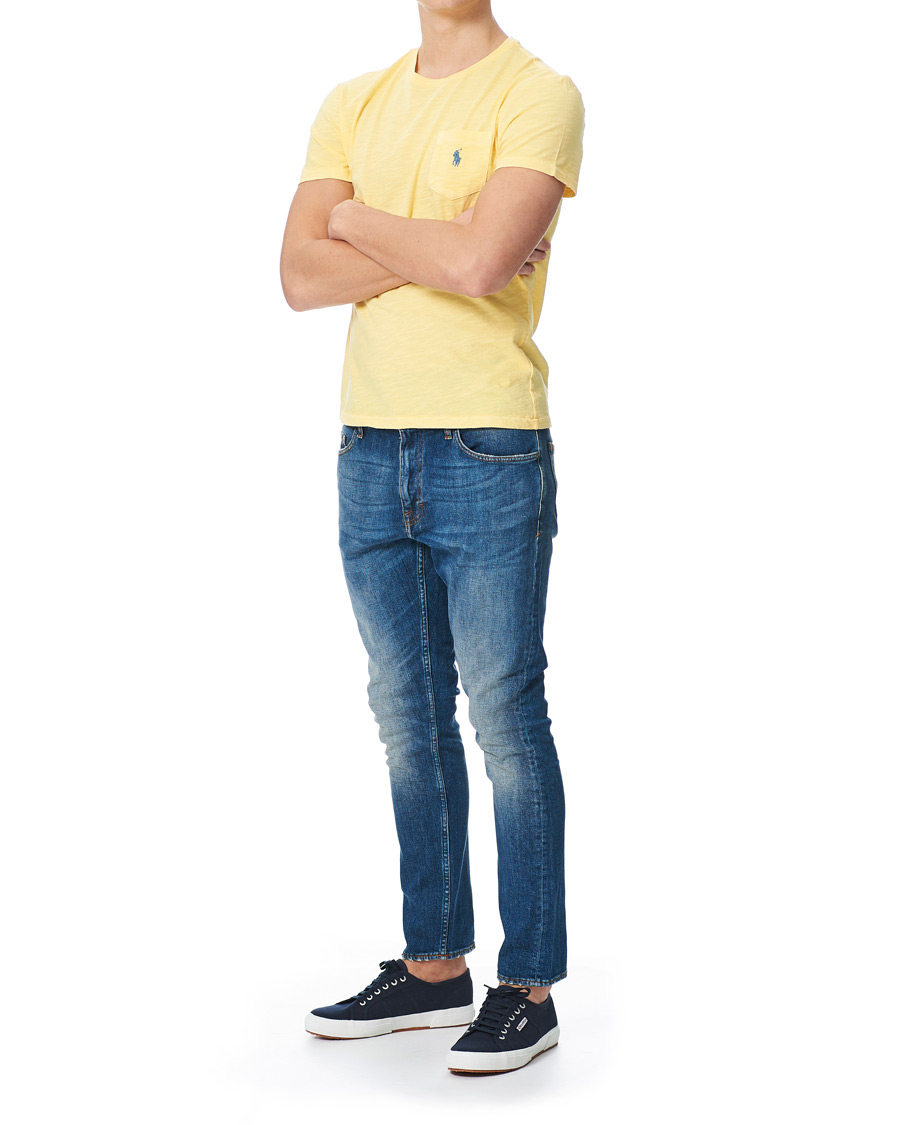 Herre | T-Shirts | Polo Ralph Lauren | Washed Crew Neck Pocket Tee Empire Yellow