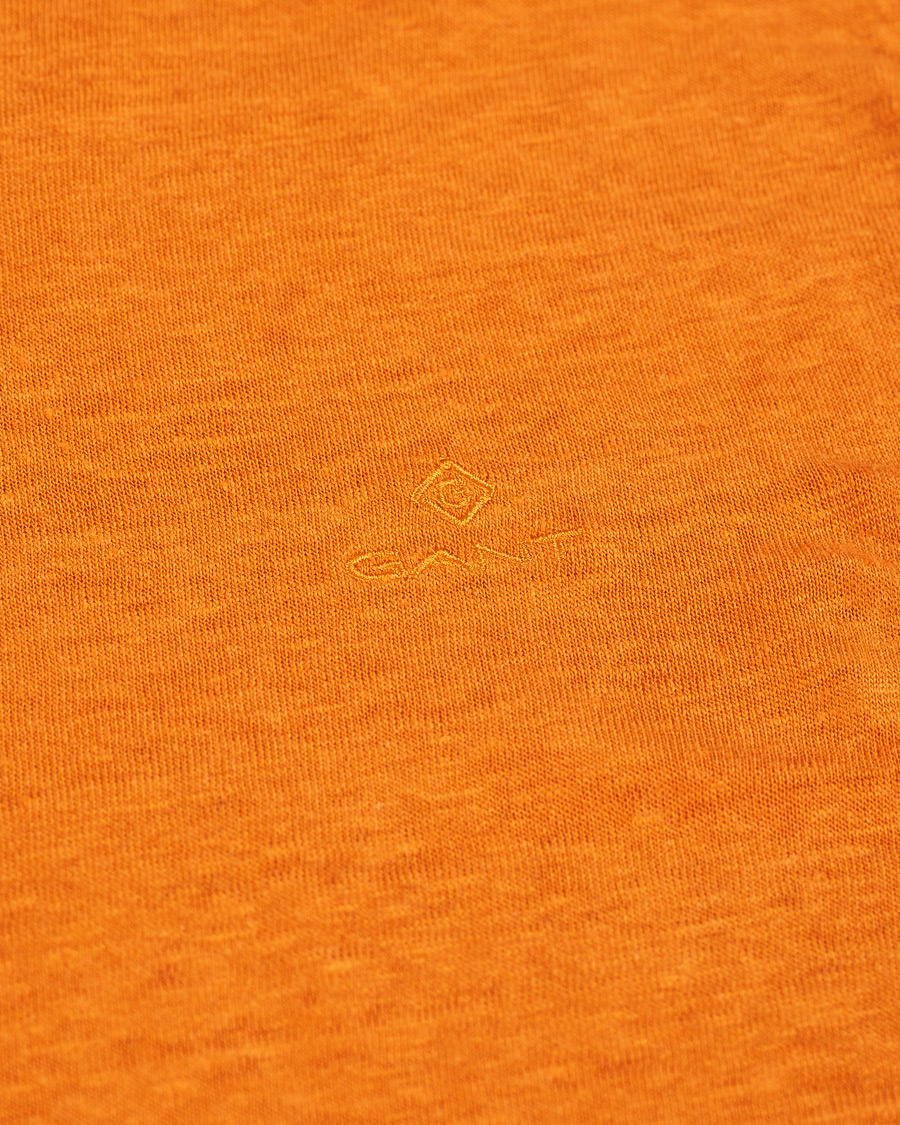 Herre | T-Shirts | GANT | Linen Crew Neck Tee Roset Orange