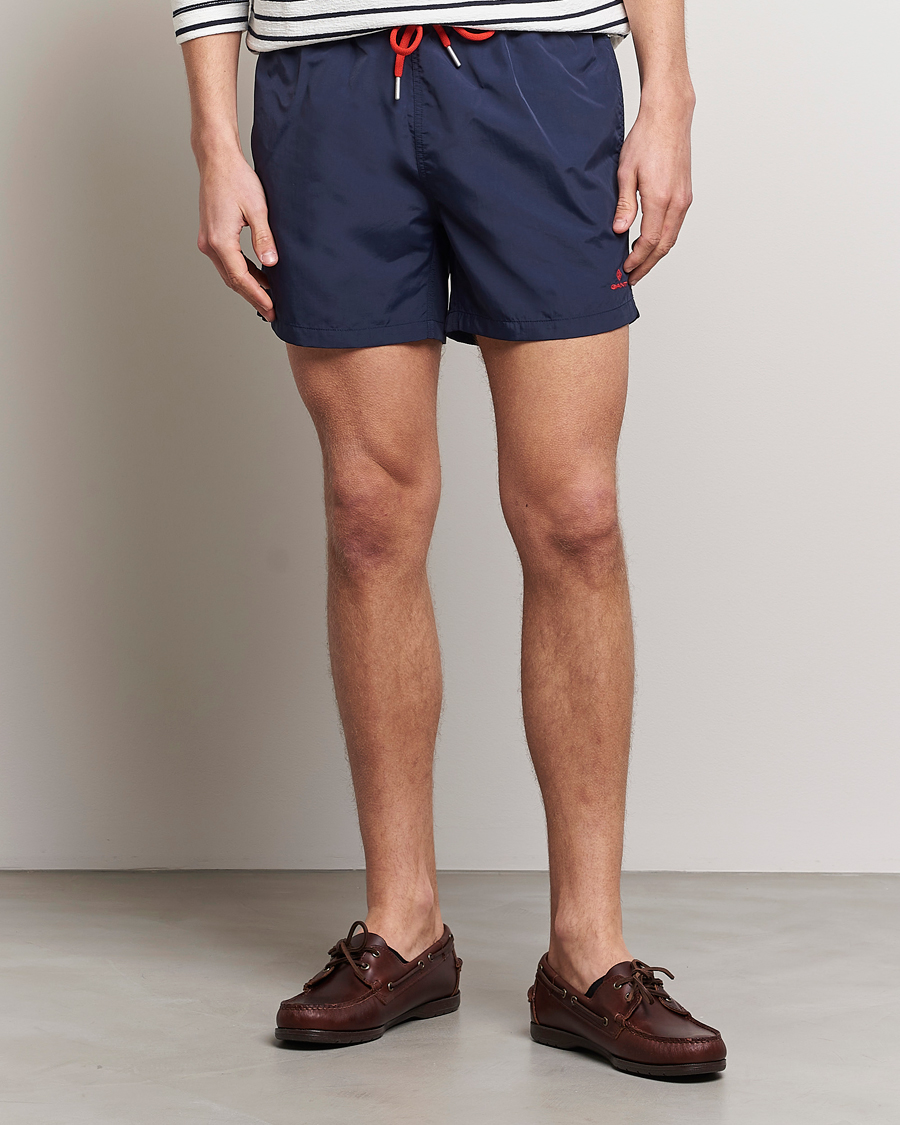 Herre | Badeshorts med snøring | GANT | Basic Swimshorts Marine