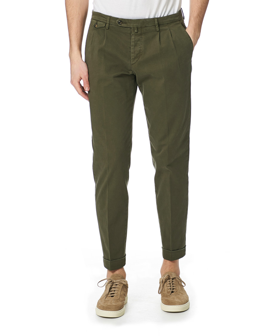 Herre | Bukser | Briglia 1949 | Easy Fit Pleated Cotton Chinos Olive
