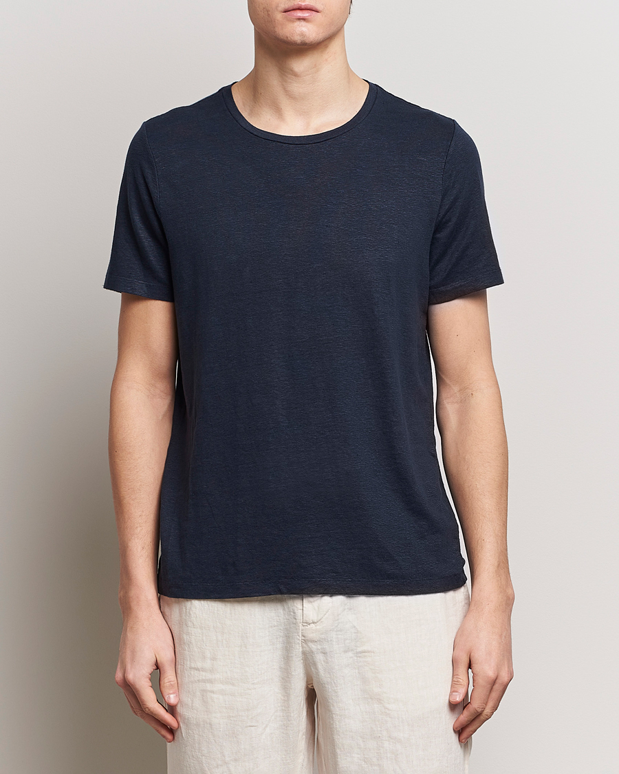 Herre | The linen lifestyle | Oscar Jacobson | Kyran Linen T-Shirt Navy