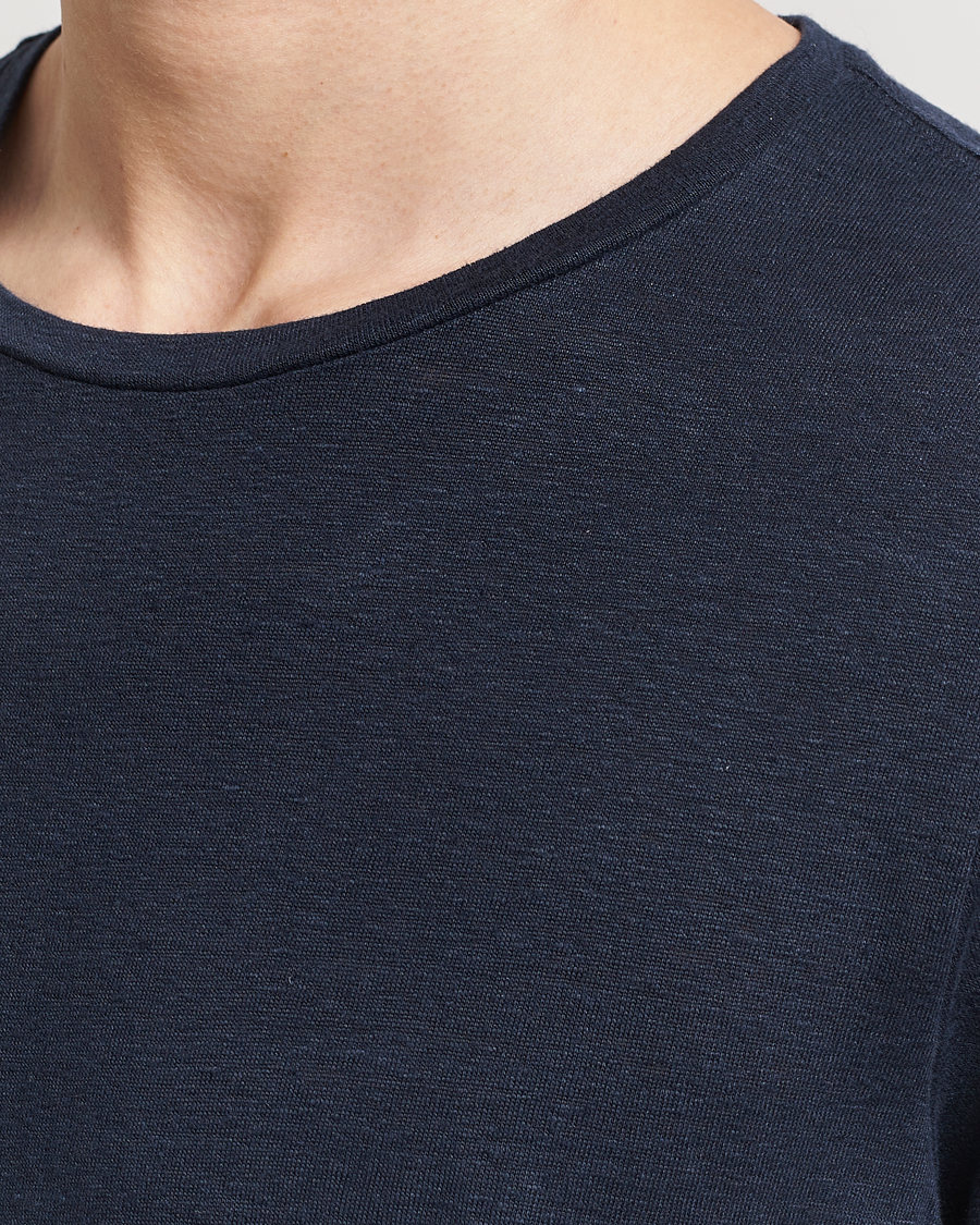 Herre | T-Shirts | Oscar Jacobson | Kyran Linen T-Shirt Navy