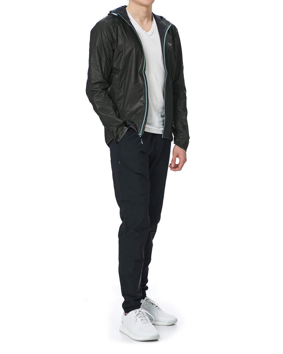 Herre | Jakker | Arc'teryx | Norvan SL Lightweight GORE-TEX Hood Black