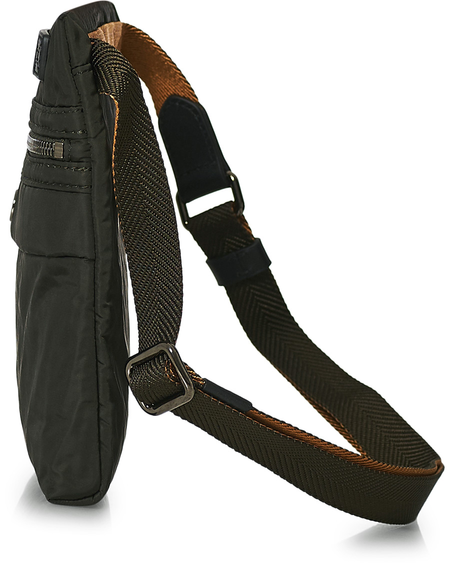 Herre | Mismo M/S Fly Nylon Cross Body Pouch Beluga/Black | Mismo | M/S Fly Nylon Cross Body Pouch Beluga/Black