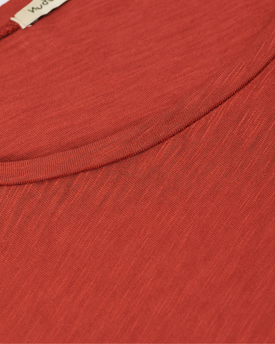 Herre | T-Shirts | Nudie Jeans | Roger Slub Crew Neck Tee Poppy Red