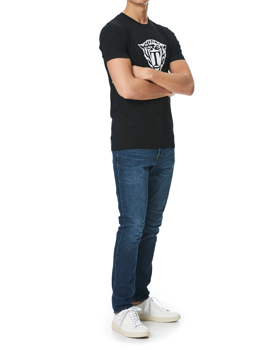 Herre | T-Shirts | Tiger of Sweden | Fleek Printed Crew Neck Tee Black