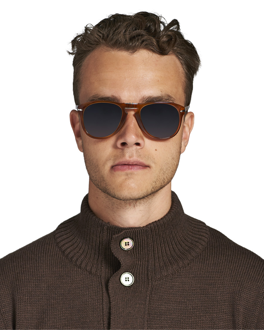 Herre | Persol 0OPO0714 Steve McQueen Sunglasses Light Havana/Blue | Persol | 0OPO0714 Steve McQueen Sunglasses Light Havana/Blue