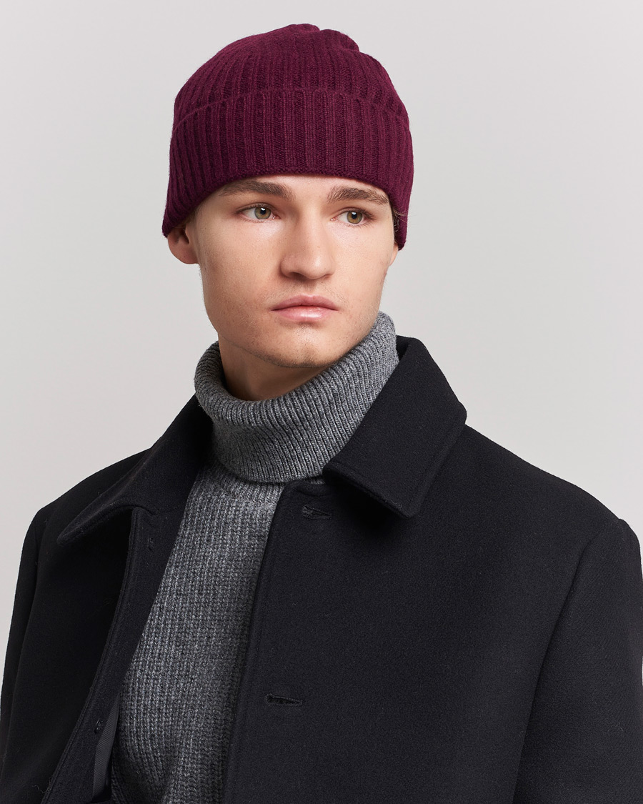Herre | Huer | Amanda Christensen | Rib Knitted Cashmere Cap Bordeaux