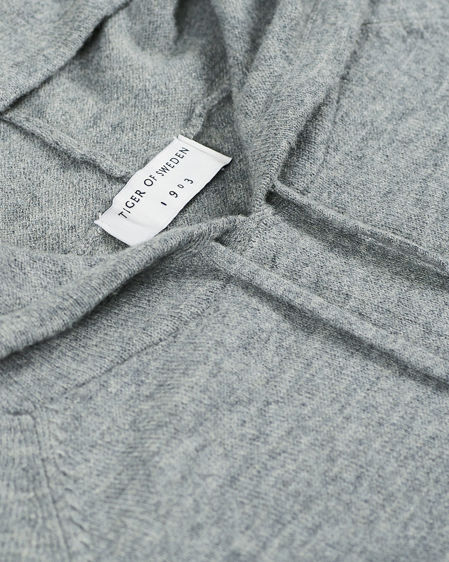 Herre | Trøjer | Tiger of Sweden | Nakkne Wool Hoodie Med Grey Mel