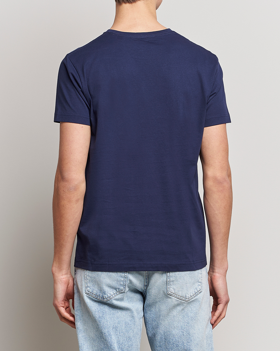 Herre | T-Shirts | GANT | Archive Shield Logo Crew Neck Tee Evening Blue