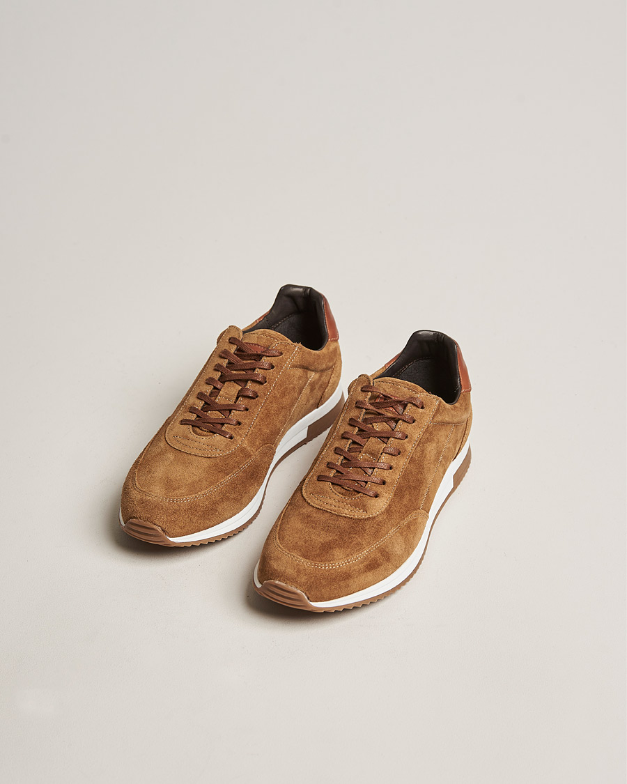 Herre | Afdelinger | Design Loake | Bannister Running Sneaker Tan Suede