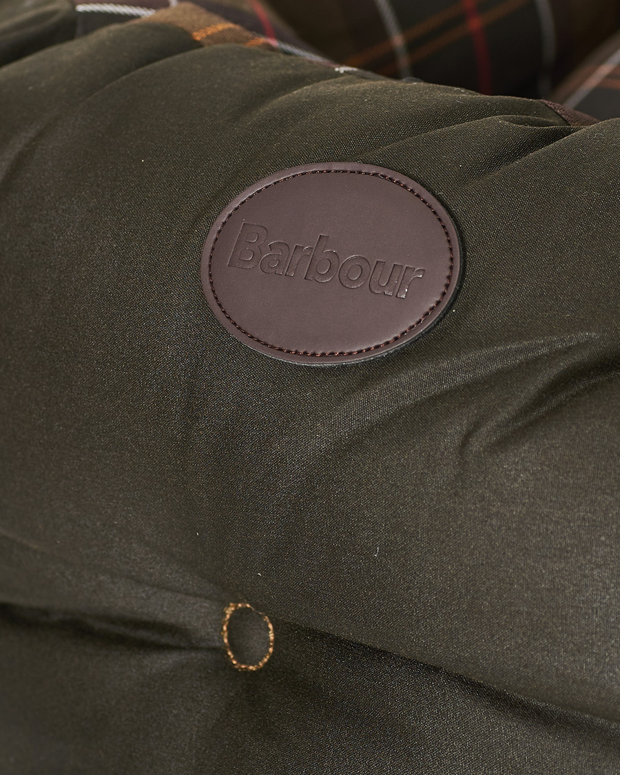 Herre | Barbour Lifestyle Wax Cotton Dog Bed 24' Olive | Barbour Lifestyle | Wax Cotton Dog Bed 24' Olive