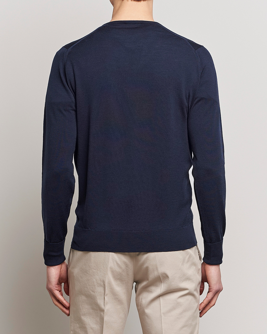 Herre | Trøjer | John Smedley | Bobby Extra Fine Merino V-Neck Pullover Midnight