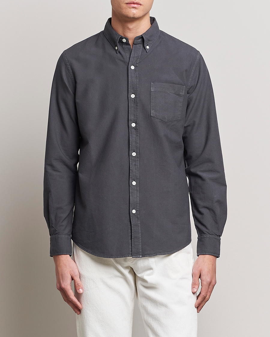 Herre | Casual | Colorful Standard | Classic Organic Oxford Button Down Shirt Lava Grey