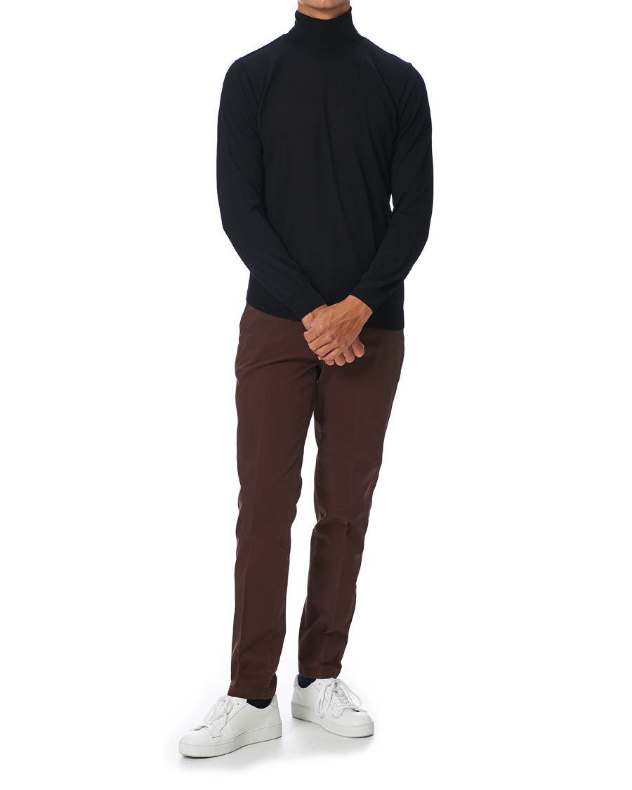 Herre | Bukser | Oscar Jacobson | Danwick Side Adjusters Chino Burgundy
