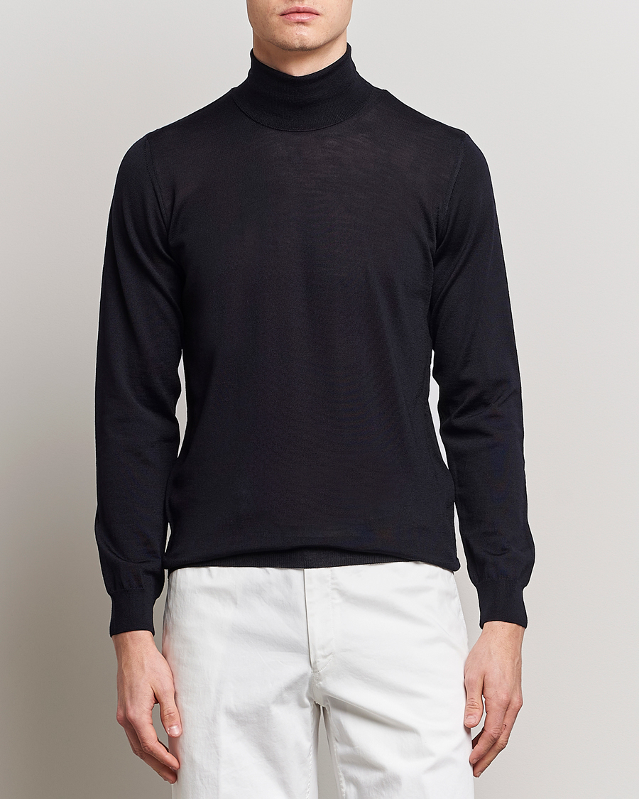 Herre | Trøjer | Oscar Jacobson | Cole Extra Fine Merino Rollneck Navy