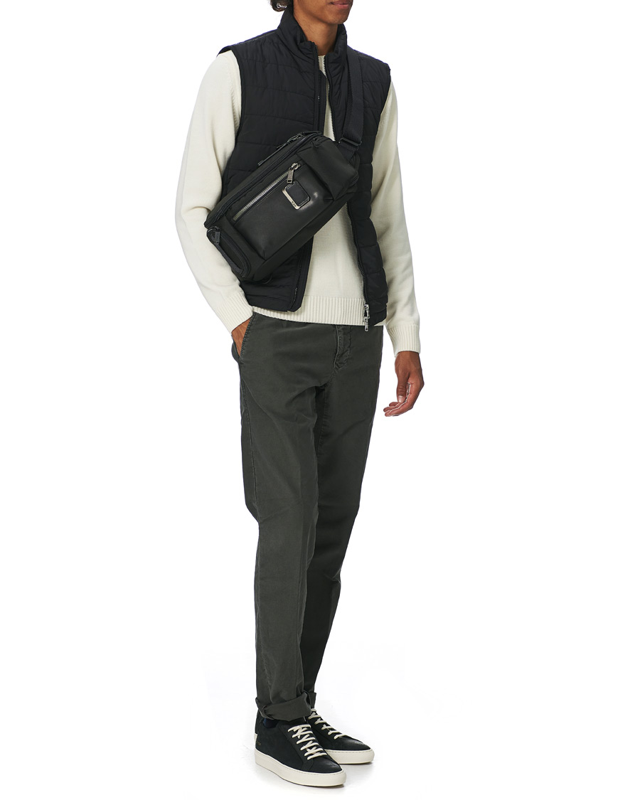 Herre | TUMI Alpha Bravo Kelley Sling Bag Black | TUMI | Alpha Bravo Kelley Sling Bag Black