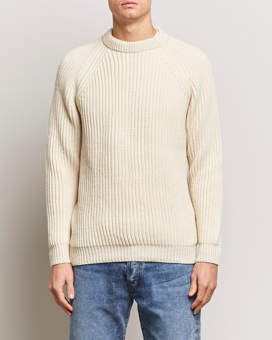 Herre | Trøjer | Gloverall | Fisherman Rib Chunky Wool Crew Neck Ecru