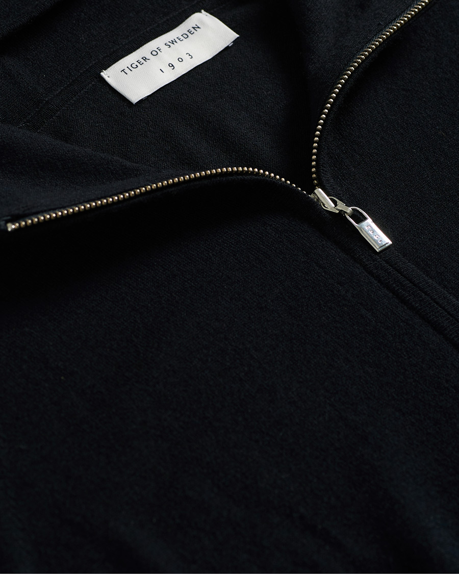 Herre | Trøjer | Tiger of Sweden | Navette Knitted Merino Sweater Dark Navy