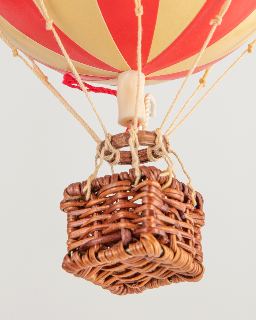 Herre | | Authentic Models | Floating In The Skies Balloon Red Double