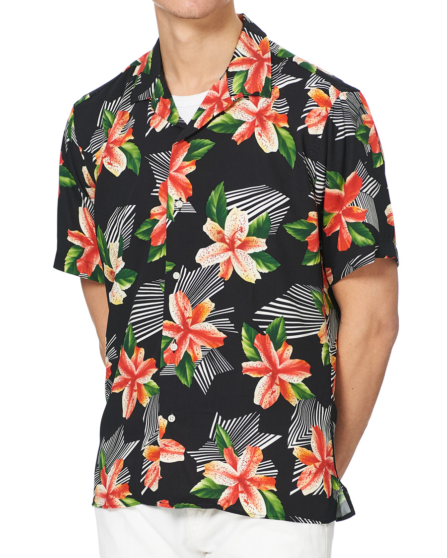 Herre | Skjorter | Gitman Vintage | Rayon Hibiscus Camp Collar Shirt Black/Red