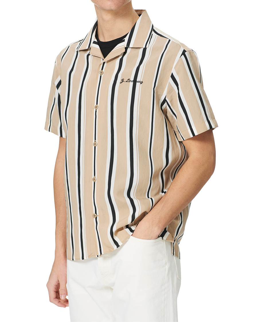 Herre | Skjorter | J.Lindeberg | Elio Striped Resort Shirtt Batique Khaki