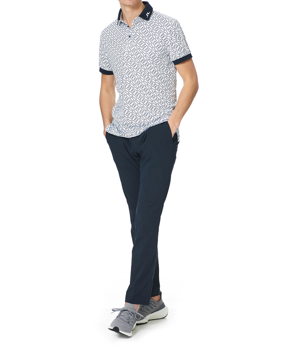 Herre | Polotrøjer | J.Lindeberg | Tour Tech Reg Fit Print Polo JL Navy Bridge Monogram