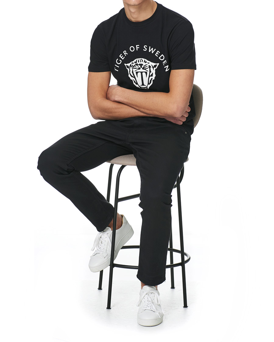 Herre | T-Shirts | Tiger of Sweden | Dillan Tee Black