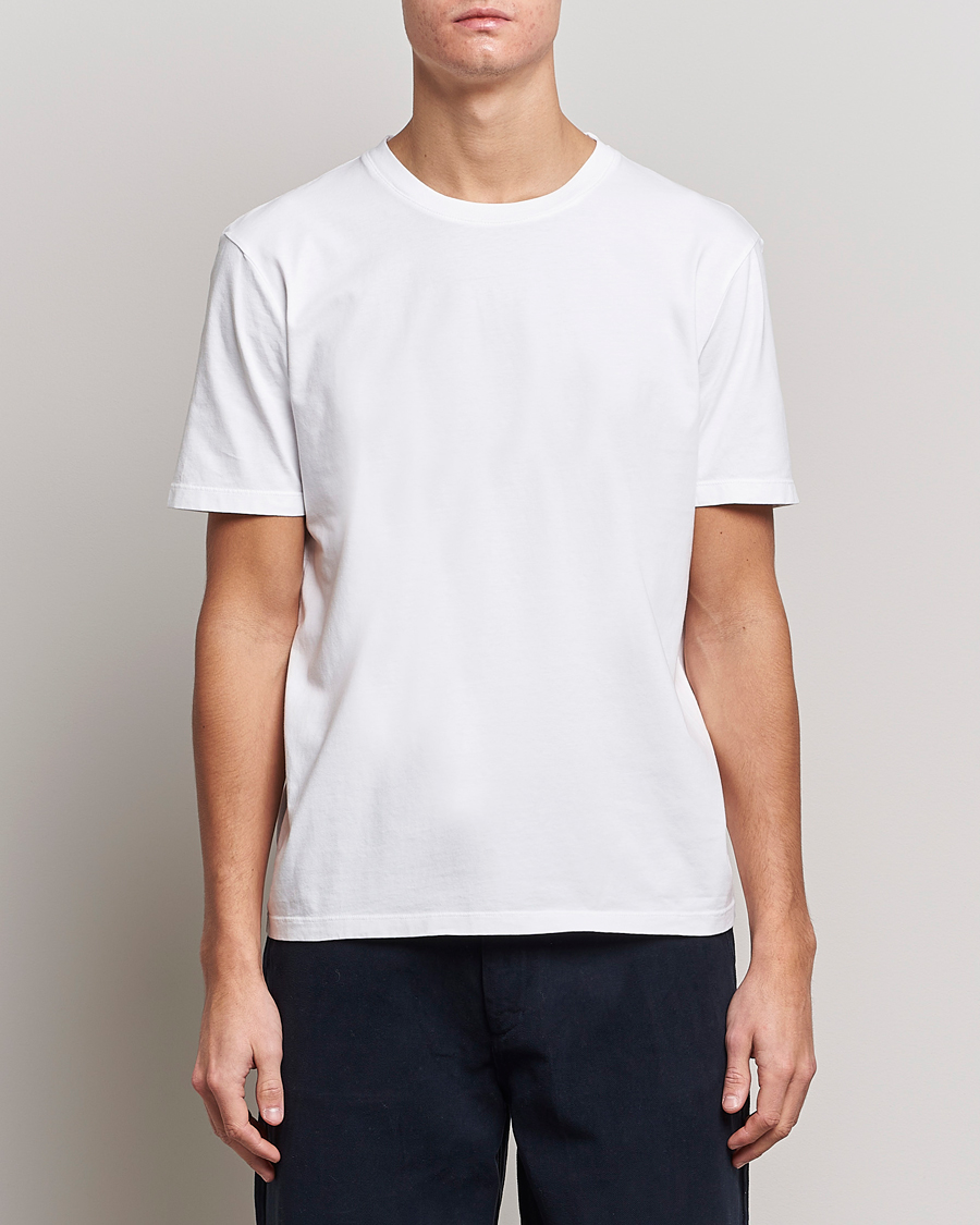Herre | Afdelinger  | A Day's March | Classic Fit Tee White