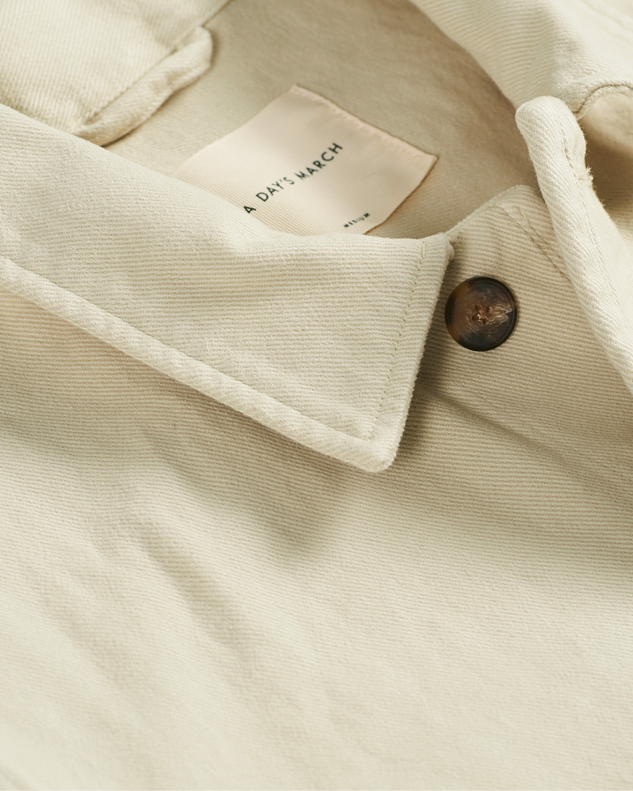 Herre | Skjorter | A Day's March | Sturdy Twill Patch Pocket Overshirt Desert