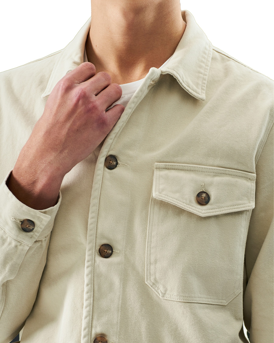 Herre | Skjorter | A Day's March | Sturdy Twill Patch Pocket Overshirt Desert