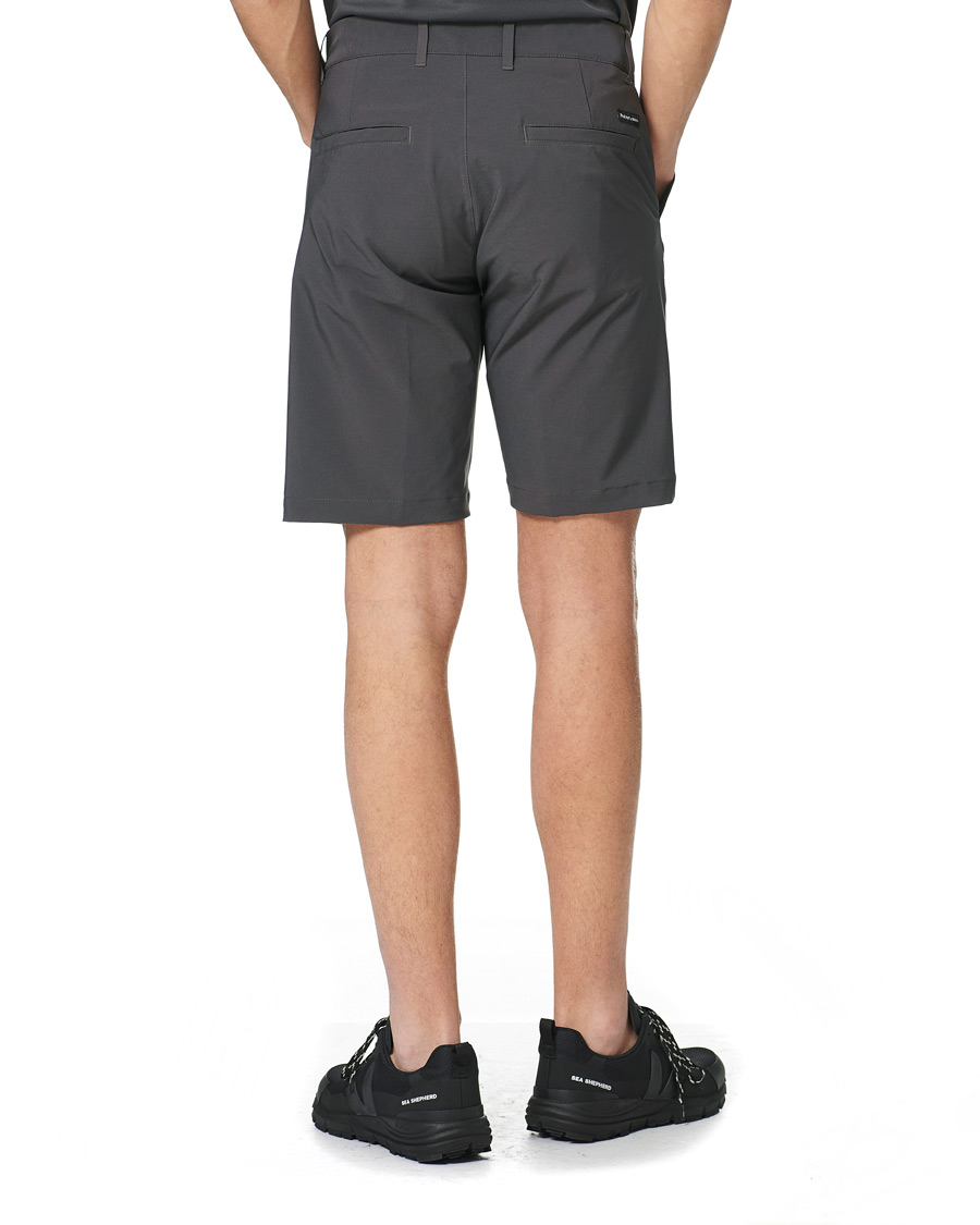 Herre | Shorts | Peak Performance | Flier Shorts Motion Grey