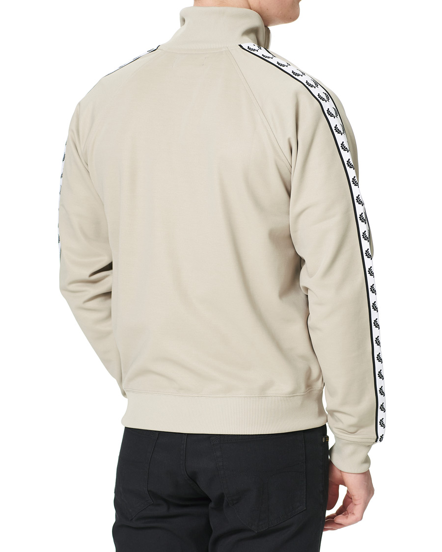 Herre | Trøjer | Fred Perry | Taped Track Jacket Light Oyster