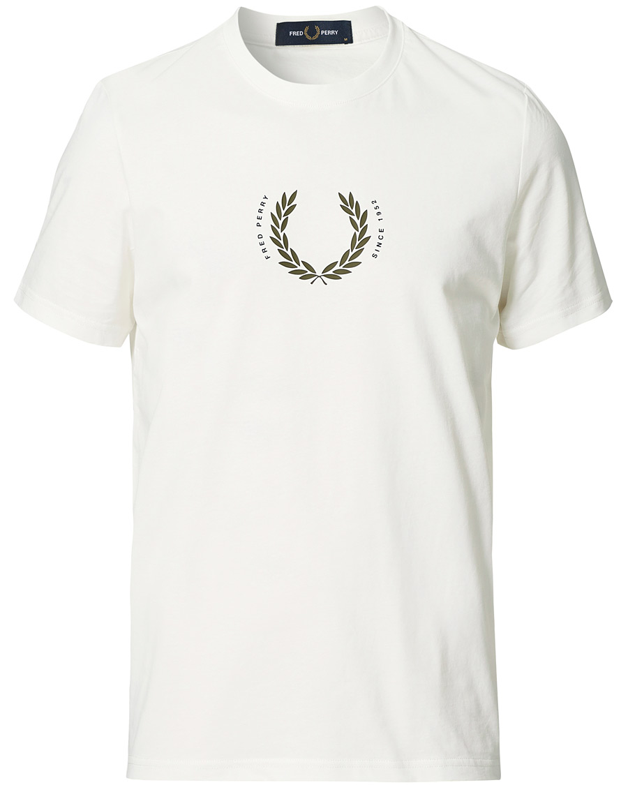Herre | T-Shirts | Fred Perry | Laurel Wreath Tee Snow White