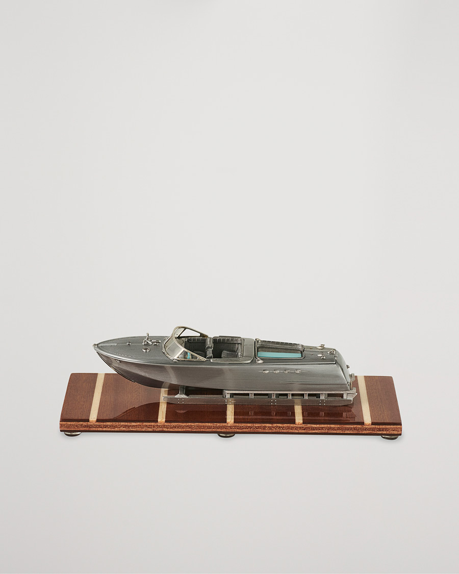 Herre |  | Authentic Models | Riva Metal Aquarama Boat Silver