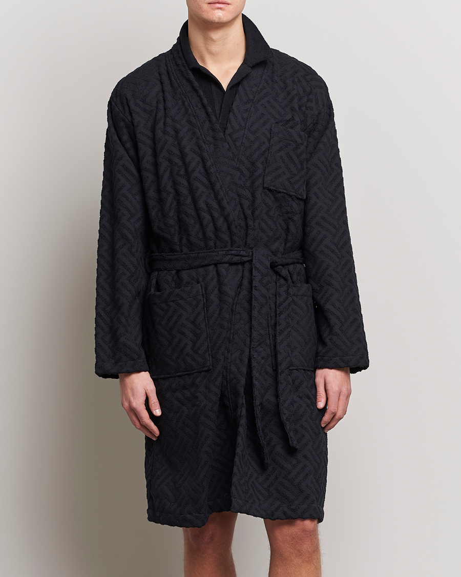 Herr | Pyjamas & Morgonrockar | OAS | Terry Robe Black Crossroad