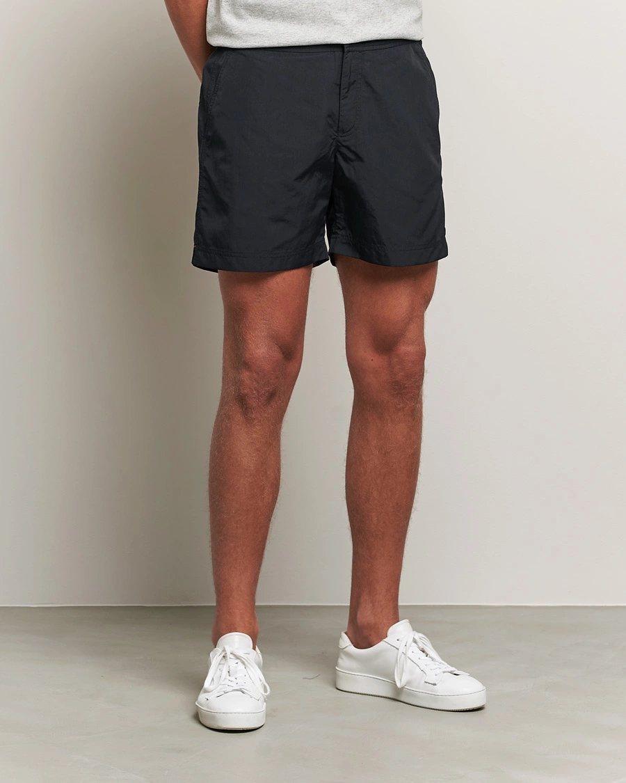 Herre | Eksklusive badebukser | Orlebar Brown | Bulldog Medium Length Swim Shorts Black