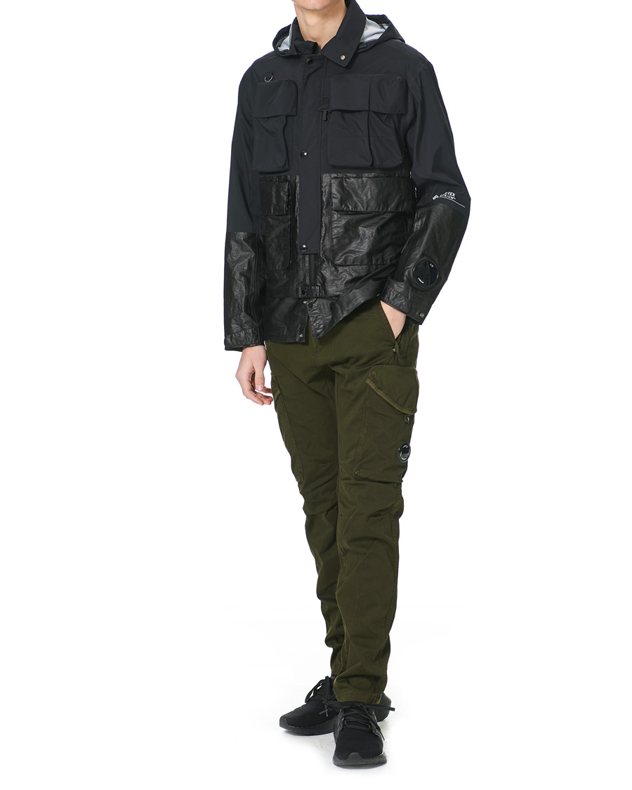 Herre | Jakker | C.P. Company | GORE-TEX Infinum Waterproof Hooded Jacket Black