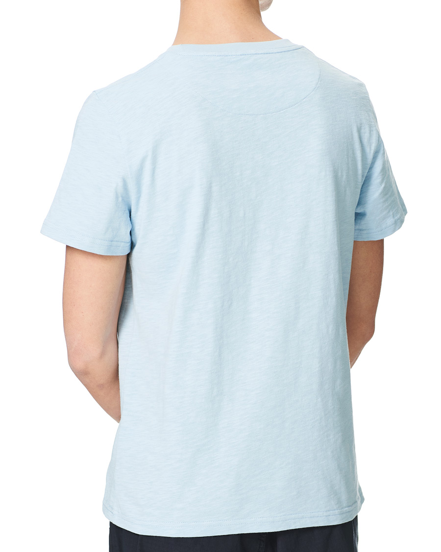 Herre | T-Shirts | Morris | Lily Slub Pocket Crew Neck Tee Light Blue